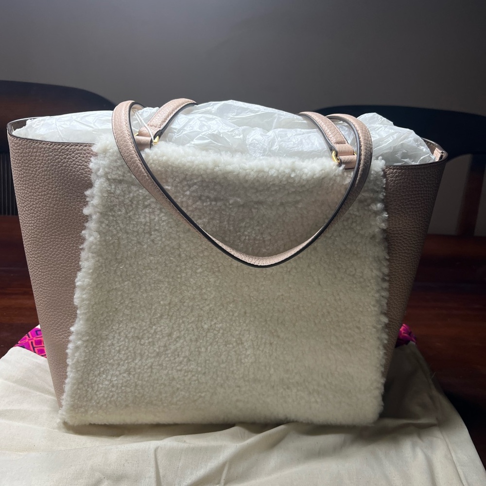 Tory Burch McGraw Shearling carryall NEW - Picture 10 of 12